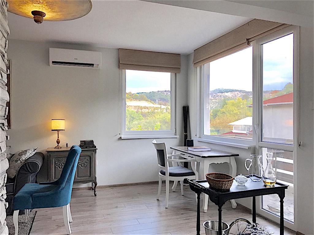 Penthouse Tsarevets Lejlighed Veliko Tarnovo Eksteriør billede